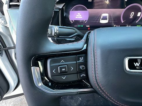 Used 2024 Jeep Wagoneer Launch Edition image 28