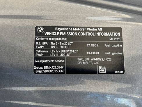 Used 2025 BMW X3 xDrive30i w/ Premium Package AWD/4WD image 9