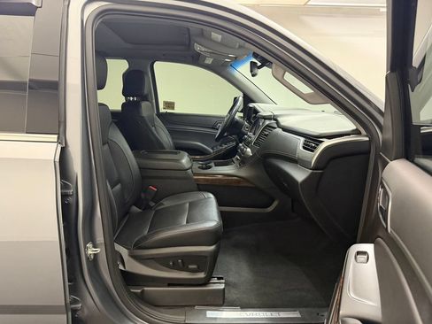Used 2020 Chevrolet Tahoe LT AWD/4WD image 26