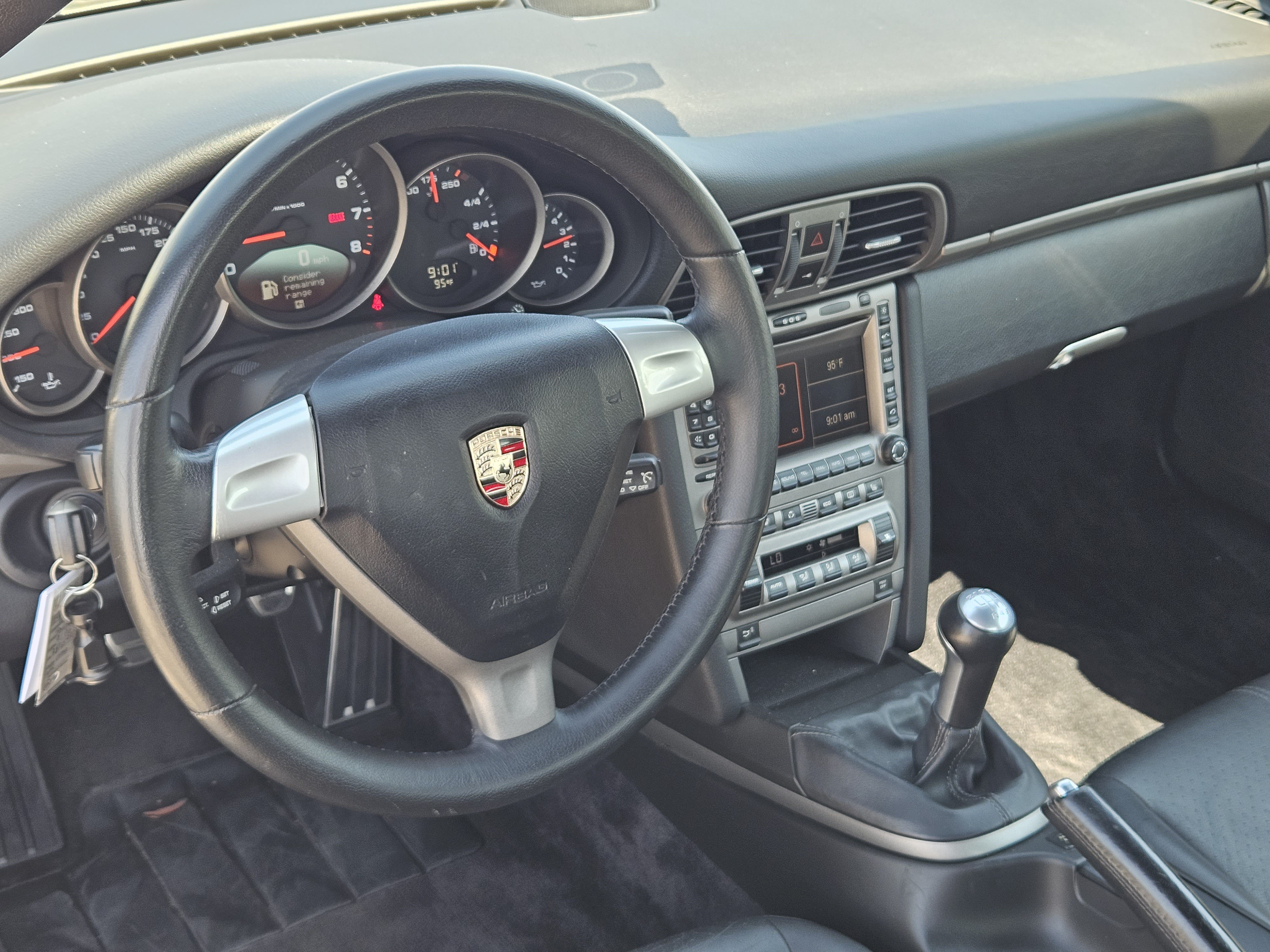Used 2007 Porsche 911 Carrera RWD image 27
