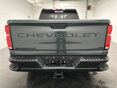 Used 2025 Chevrolet Silverado 2500 LT w/ Trail Boss Package image 10