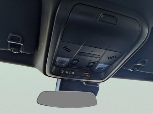 Used 2023 Cadillac XT4 Luxury w/ Cold Weather Package image 49