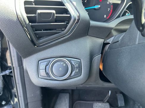 Used 2018 Ford Escape SEL FWD image 18