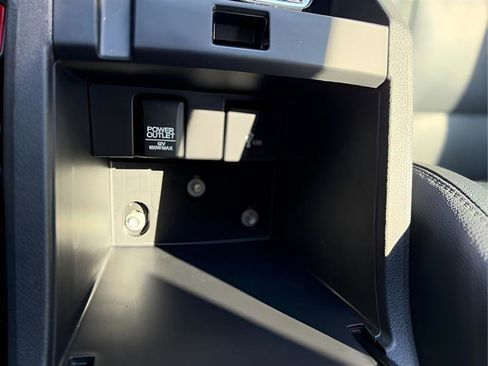 Used 2017 Honda Accord EX-L image 38