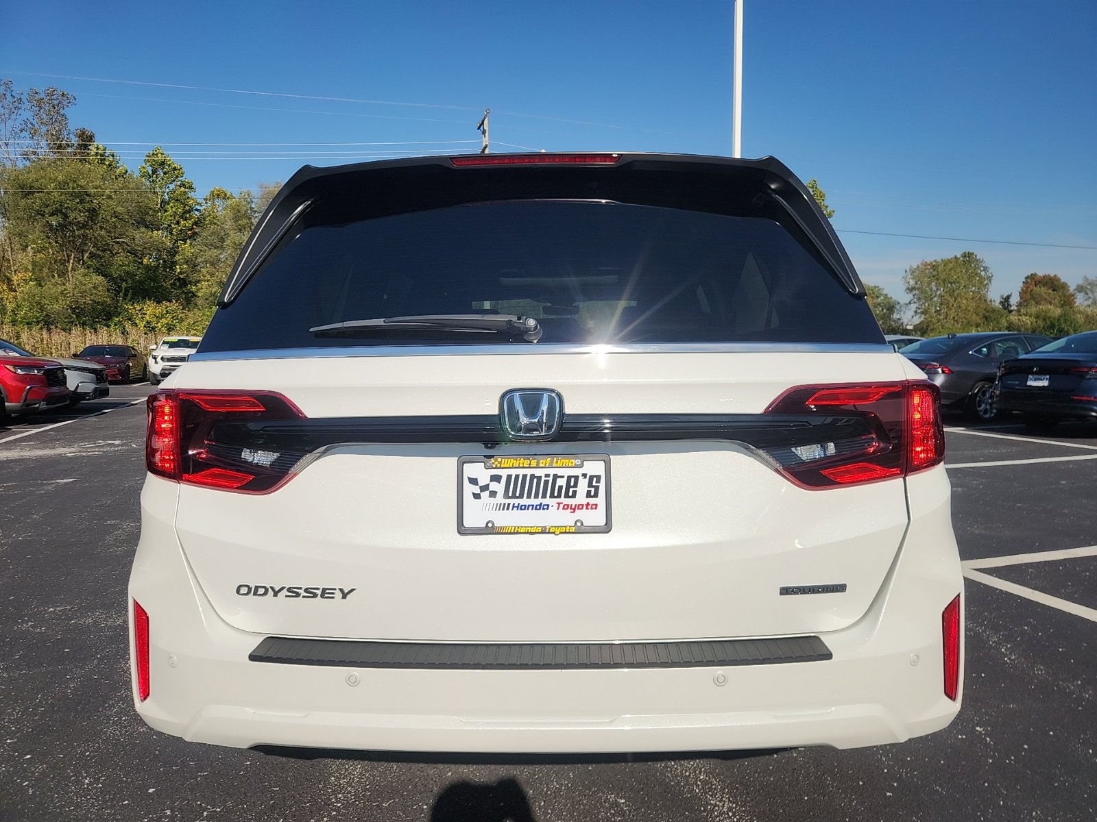Used 2025 Honda Odyssey Touring image 5