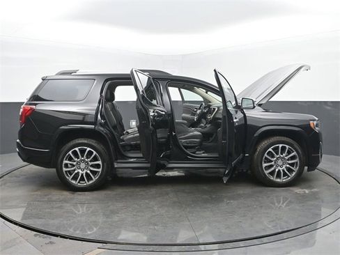 Certified 2023 GMC Acadia Denali w/ LPO, Floor Liner Package image 59