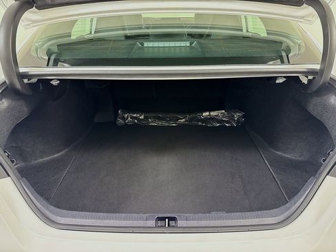 Used 2024 Toyota Camry SE FWD image 24