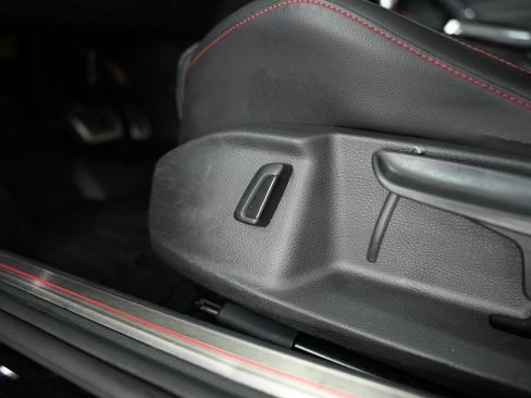 Used 2018 Volkswagen GTI SE w/ SE Leather Package FWD image 48