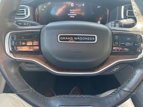 Used 2022 Jeep Grand Wagoneer Series I image 12