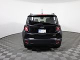 Used 2019 Jeep Renegade Latitude image 6