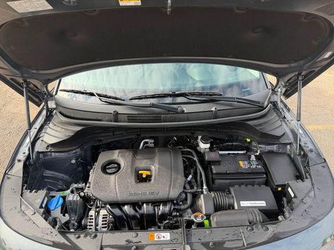 Used 2025 Kia Soul LX w/ LX Technology Package image 30