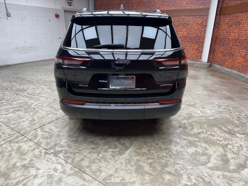 Used 2023 Jeep Grand Cherokee L Limited image 5