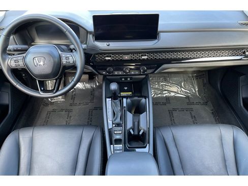 Certified 2025 Honda Accord EX-L image 15