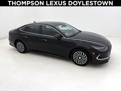 Used 2022 Hyundai Sonata Limited w/ Cargo Package image 1