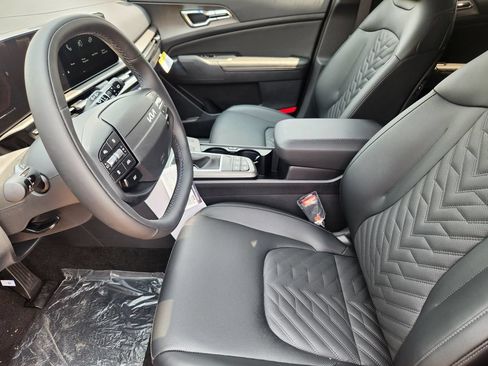 New 2026 Kia Sportage X-Line AWD/4WD image 6
