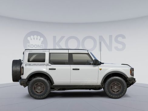 New 2025 Ford Bronco Badlands w/ Sasquatch Package image 5