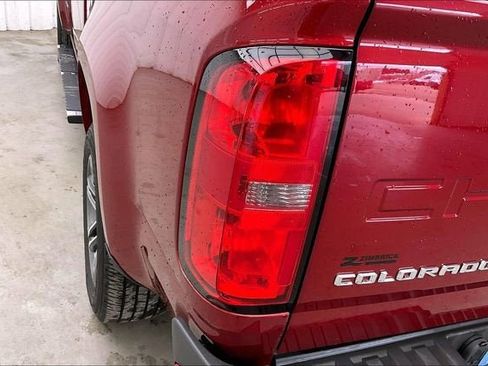 Used 2021 Chevrolet Colorado LT w/ LT Convenience Package image 26