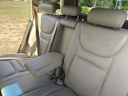 Used 2003 Toyota Highlander 4WD V6 image 38