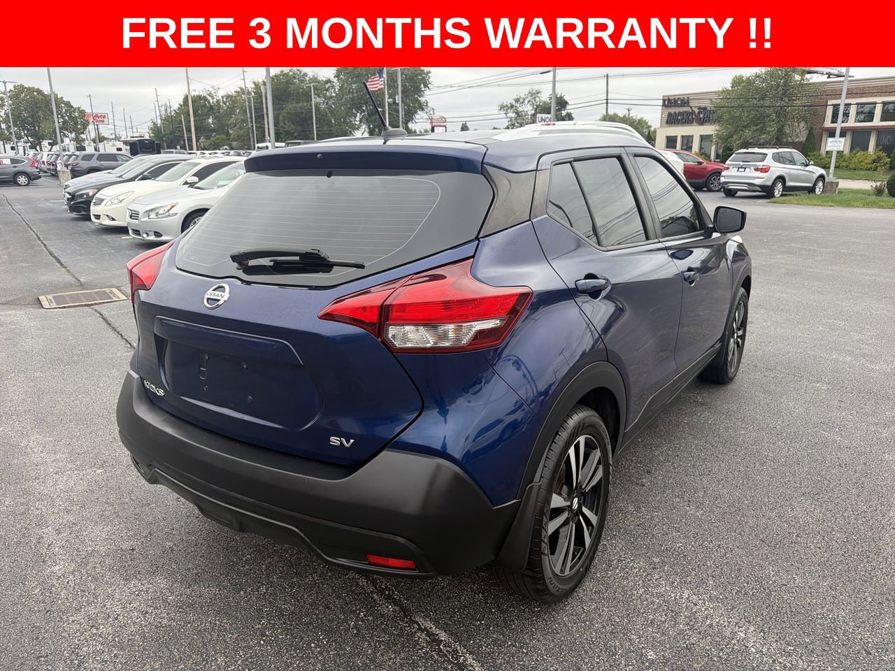 Used 2018 Nissan Kicks SV FWD image 29