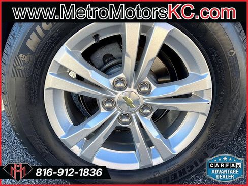 Used 2010 Chevrolet Equinox LS image 16