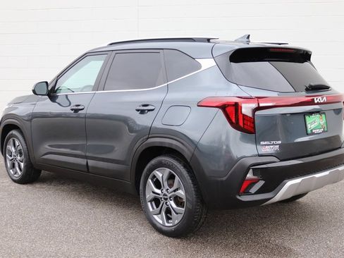 Used 2024 Kia Seltos S image 3