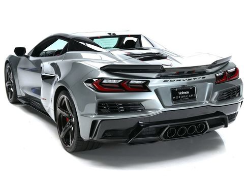 Used 2024 Chevrolet Corvette Z06 w/ Stealth Interior Trim Package RWD image 5