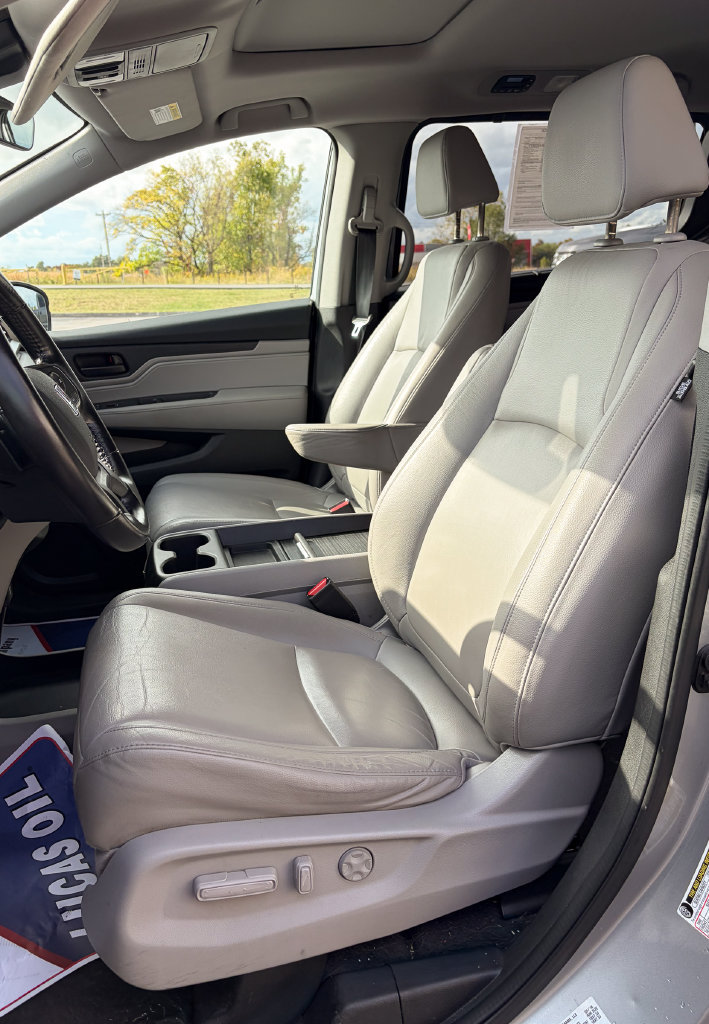 Used 2019 Honda Odyssey EX-L image 19