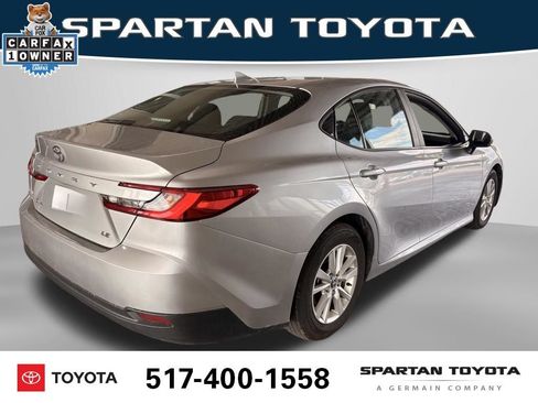 Used 2025 Toyota Camry LE FWD image 7