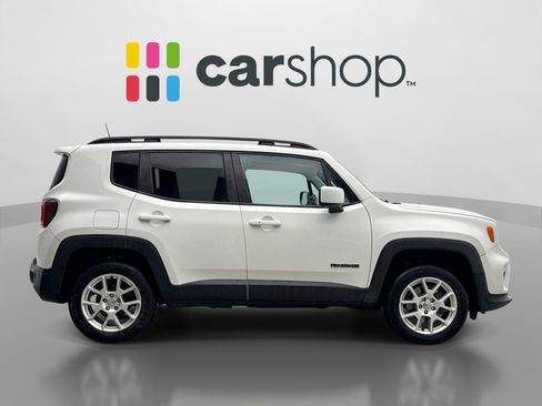 Used 2019 Jeep Renegade Latitude w/ Cold Weather Group AWD/4WD image 6
