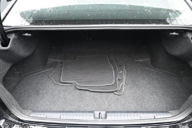 Used 2025 Subaru Legacy Premium AWD/4WD image 6