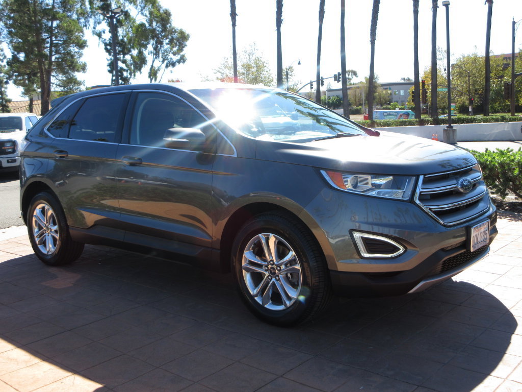 Certified 2018 Ford Edge SEL w/ Equipment Group 201A FWD image 7