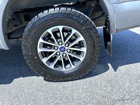 Used 2020 Ford F150 XLT w/ Equipment Group 302A Luxury AWD/4WD image 22