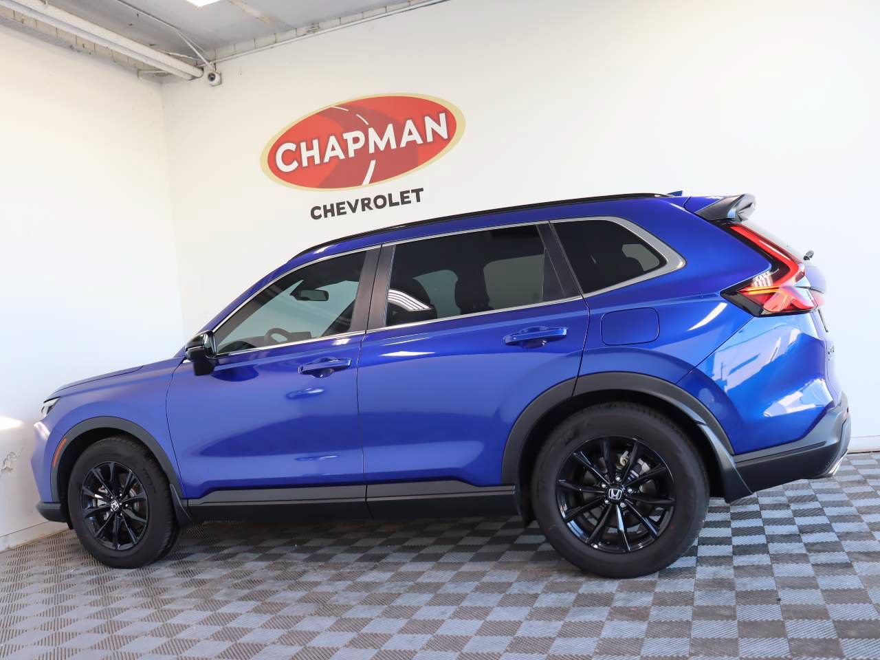 Used 2025 Honda CR-V Sport image 3