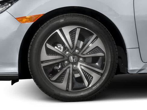 Used 2018 Honda Civic EX image 11
