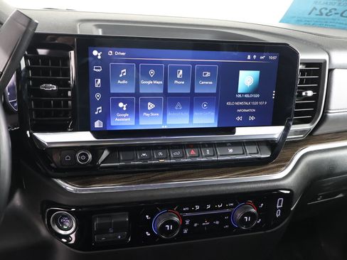 Used 2025 Chevrolet Silverado 1500 LT image 28