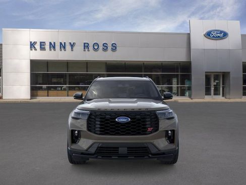 New 2026 Ford Explorer ST w/ Sun And Sound Package image 8