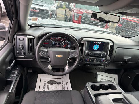 Used 2018 Chevrolet Silverado 1500 LT w/ Max Trailering Package AWD/4WD image 15