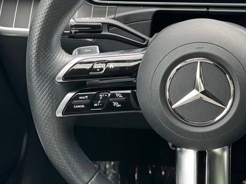 Used 2024 Mercedes-Benz C 300 4MATIC Sedan image 22