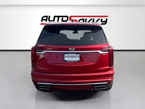 Used 2024 Cadillac XT6 Premium Luxury w/ Technology Package image 6
