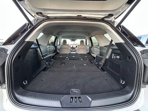 Used 2025 Ford Explorer Active w/ Active Comfort Package AWD/4WD image 48