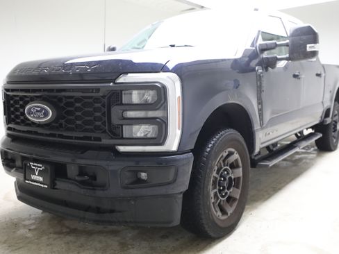 Used 2024 Ford F250 Lariat w/ Sport Appearance Package AWD/4WD image 1