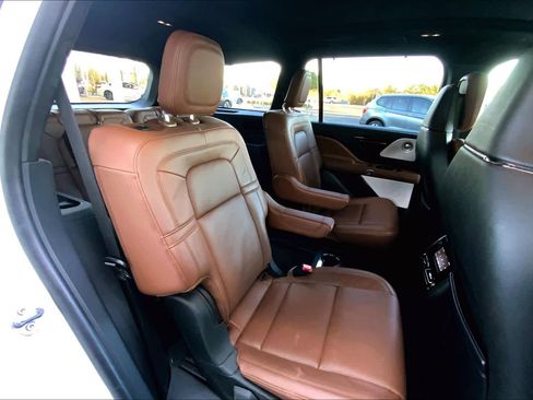 Used 2023 Lincoln Aviator Reserve w/ Equipment Group 201A image 21