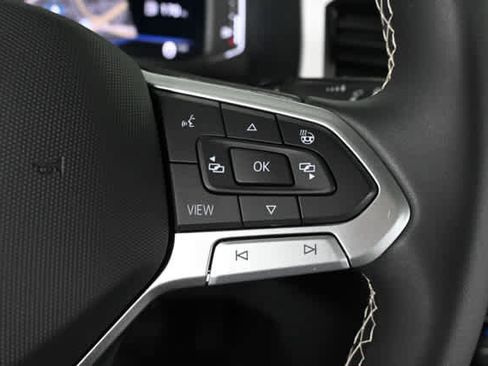 Used 2023 Volkswagen Atlas SEL AWD/4WD image 25