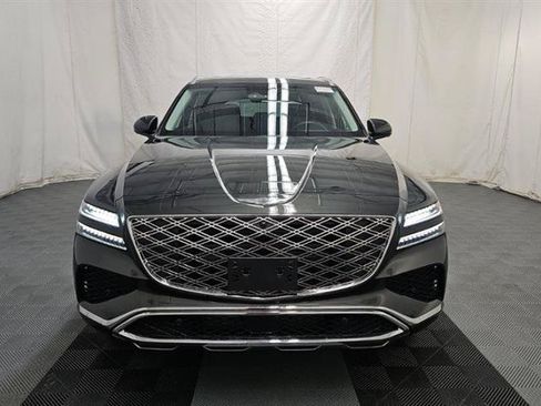 Used 2025 Genesis GV80 2.5T Prestige AWD/4WD image 2