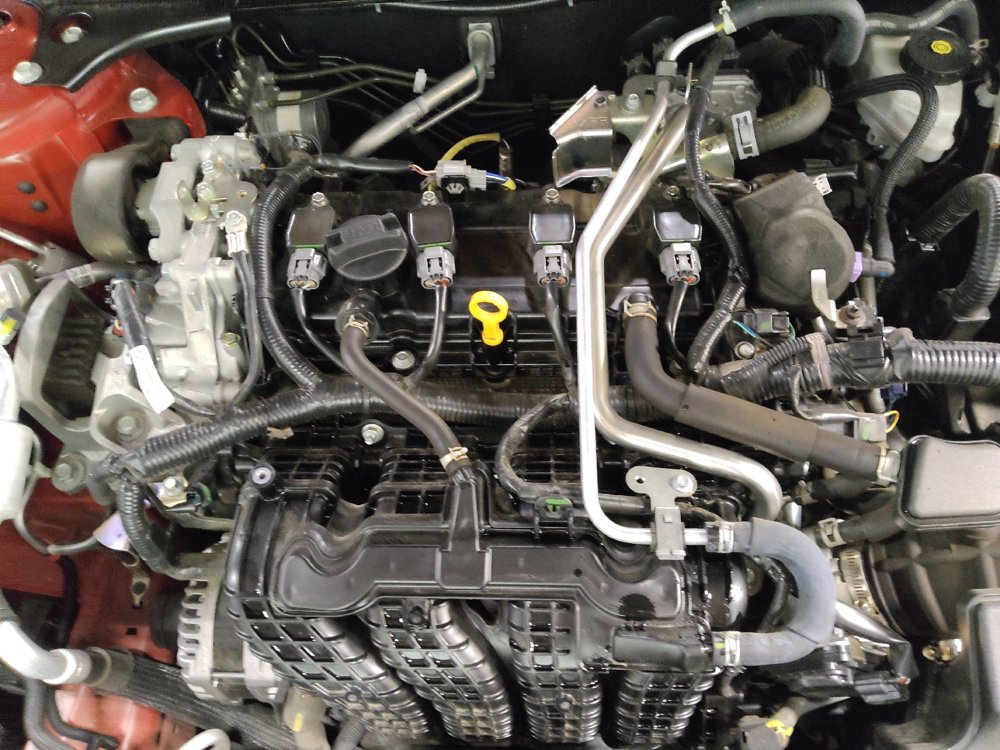 Used 2025 Nissan Altima 2.5 SV FWD image 31