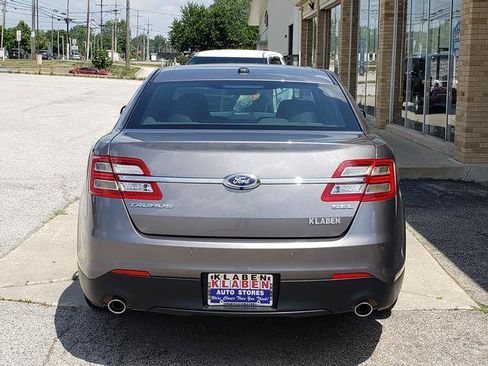 Used 2014 Ford Taurus SEL w/ Equipment Group 201A FWD image 4