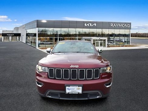 Used 2021 Jeep Grand Cherokee Limited AWD/4WD image 9