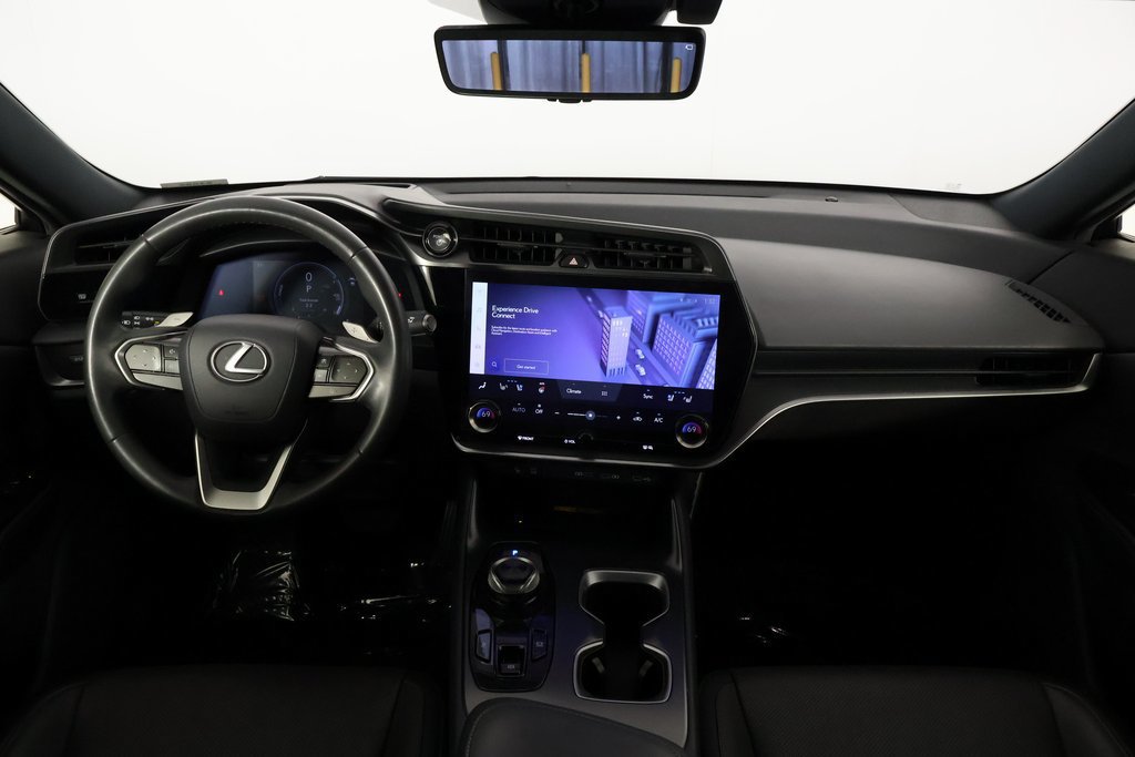 Used 2023 Lexus RZ 450e Premium w/ Technology Package AWD/4WD image 8