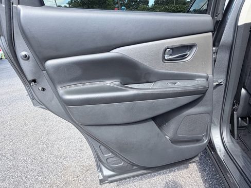 Used 2021 Nissan Murano SV FWD image 30