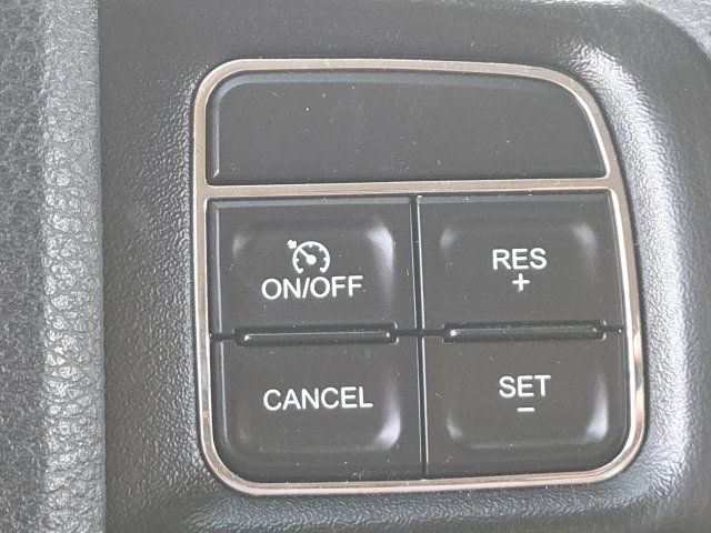 Used 2017 Dodge Grand Caravan SE w/ Power Window Group FWD image 4